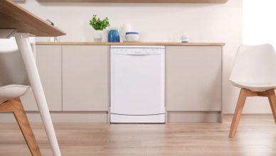 Indesit DFG15B1