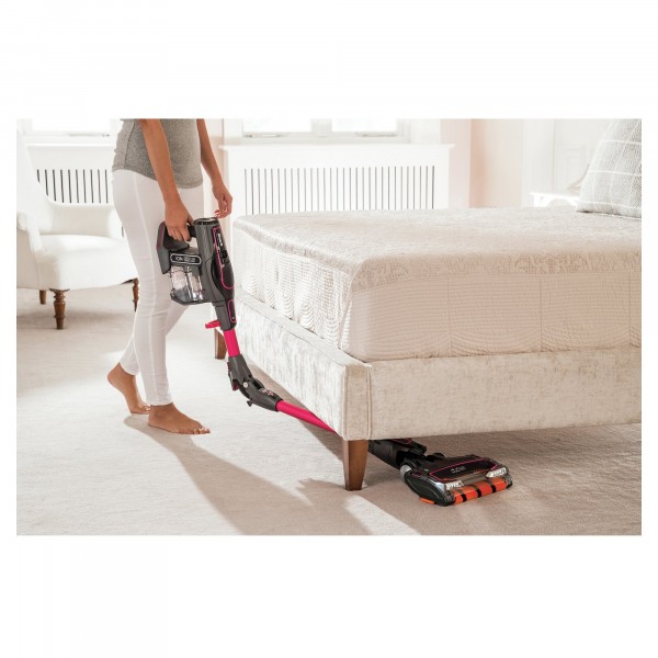 Review: Shark IF200UKT True Pet Cordless Vacuum Cleaner - Latest News and  Reviews - Hughes Blog