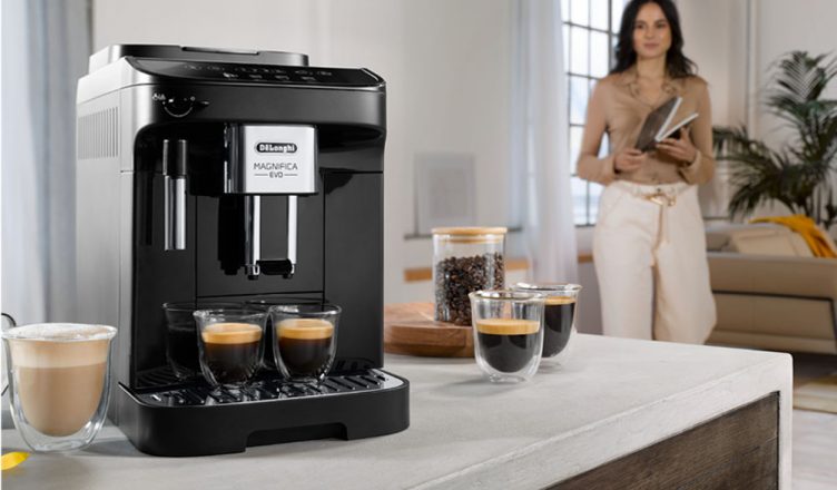 Magnifica S Coffee Machine