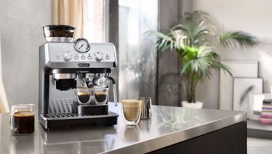 De'Longhi Coffee Machine